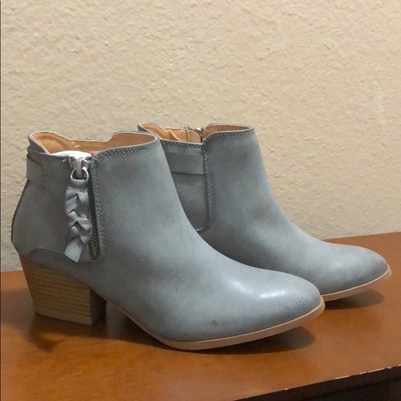 Bootie - Picture 5 of 8